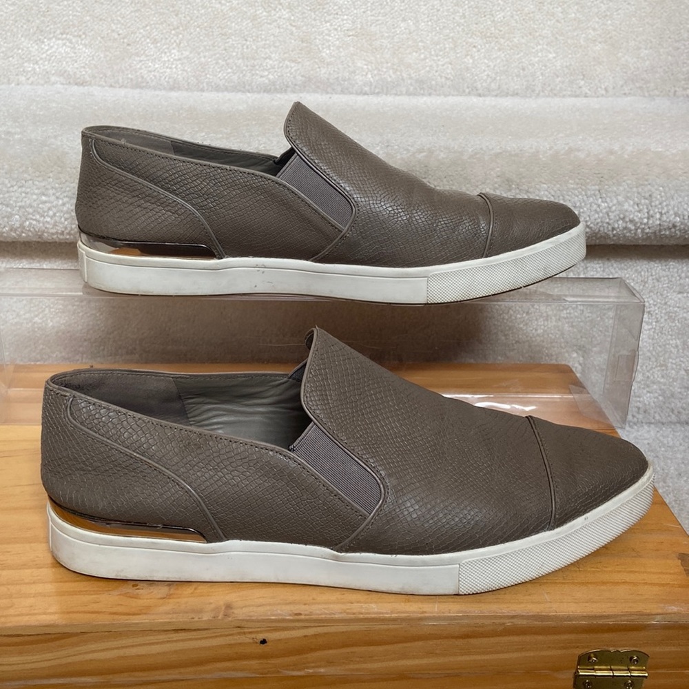 vince pierce slip on sneakers